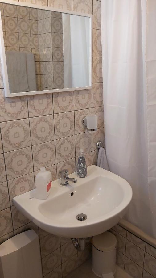 Apartment Zum Wohlfuehlen In Ruhiger Lage 普丰斯塔特 外观 照片