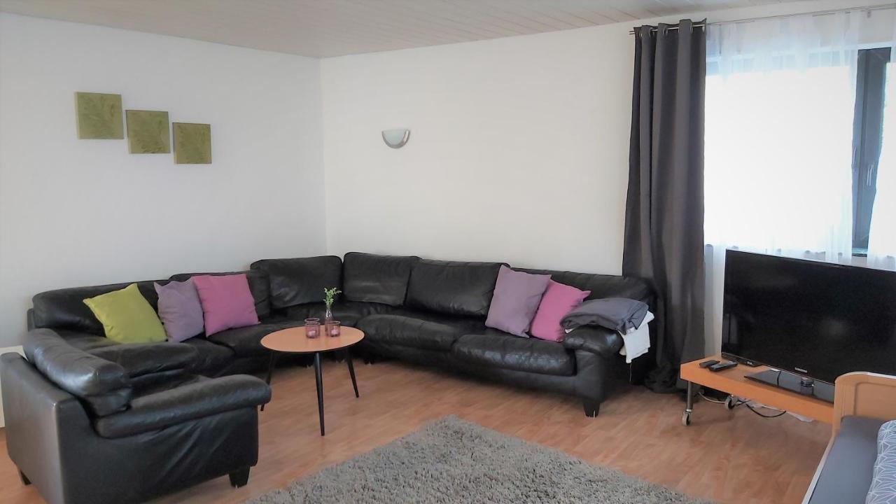 Apartment Zum Wohlfuehlen In Ruhiger Lage 普丰斯塔特 外观 照片